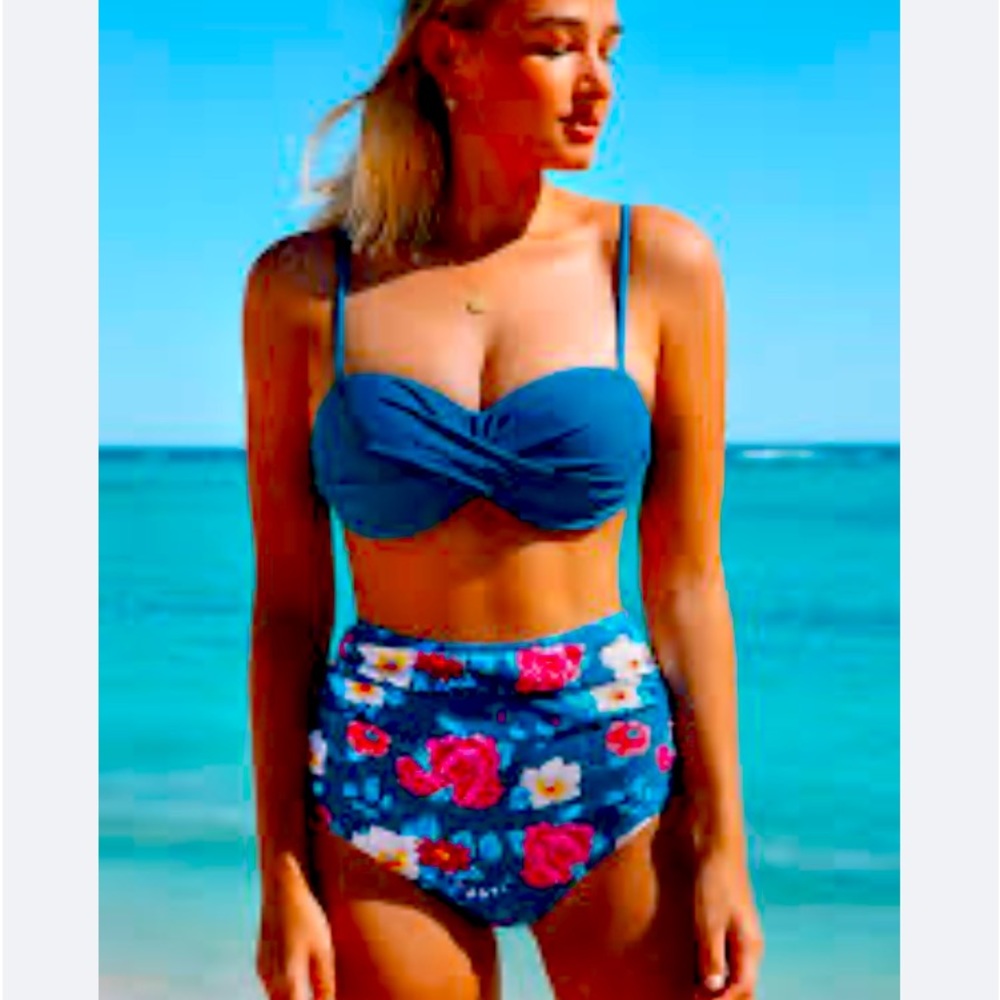 CupShe Sapphire Blue Floral Bikini Size Large NWT